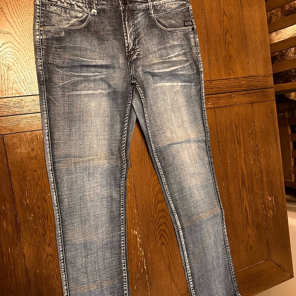 Black Bull Jeans - Picture 2 of 5